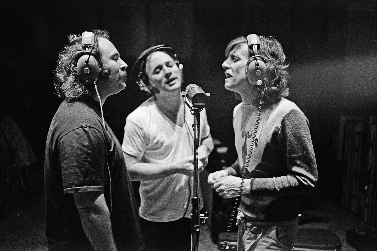 Crosby Stills And Nash Singer In Studio 8x10 Picture Celebrity Print