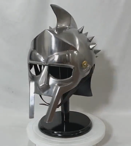 Casco gladiador armadura griega con soporte maximus decimus meridianos armadura decoración - Vídeo 1 de 1
