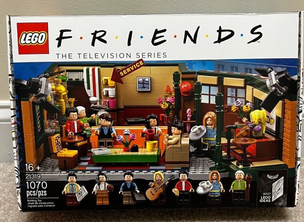 Lego FRIENDS The Television Series Central Perk BRAND NEW 21319