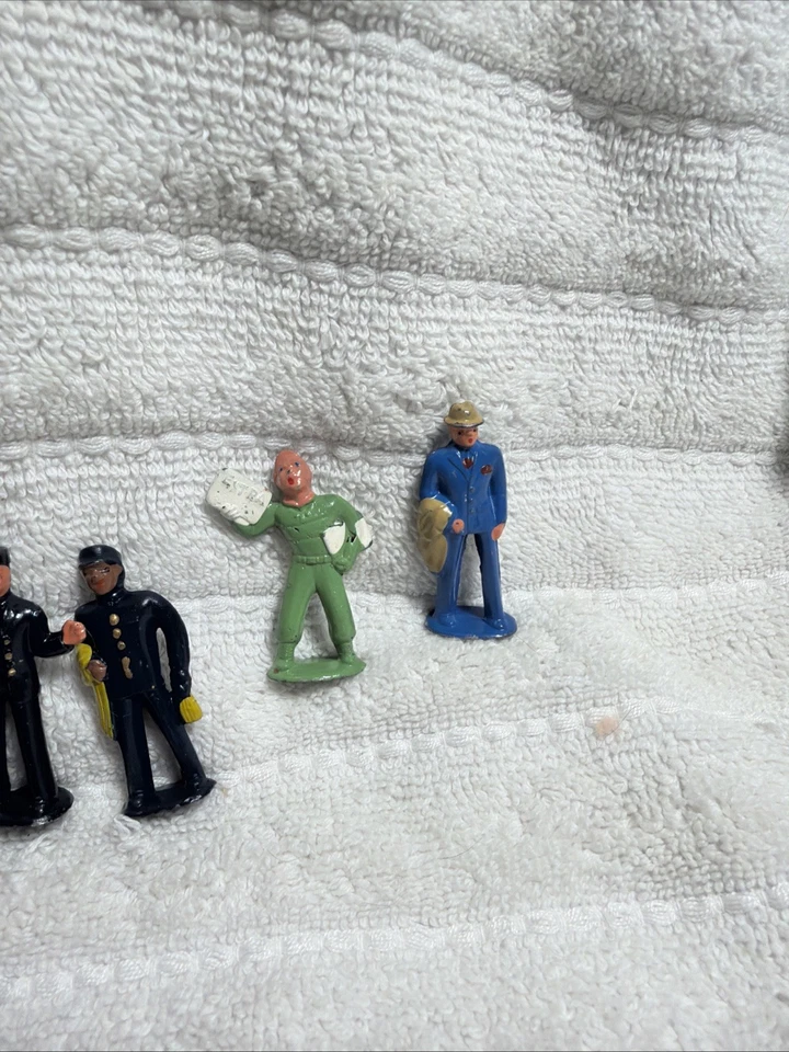 Antiguas figuras civiles Dimestore de BARCLAY Minis años 30, escala de tren HO, 9 piezas #F Foto 4 de 4