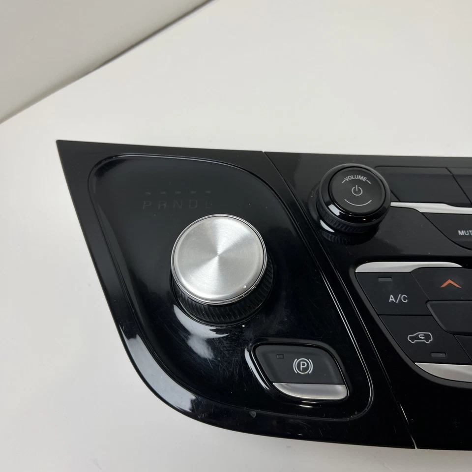 Chrysler Pacifica 2018 tablero de instrumentos climatización interruptor de control de temperatura P6ev221X8AB fabricante original Foto 2 de 4