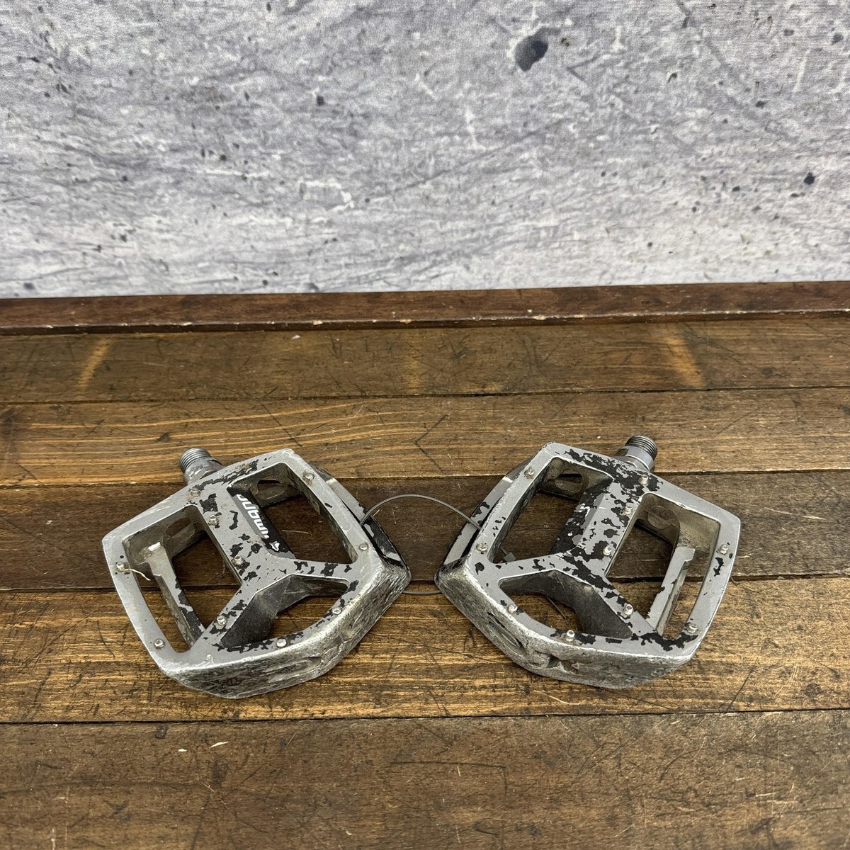 Shimano DX PD-MX30 Platform Bike Pedals Mid School BMX MTB Pair 9