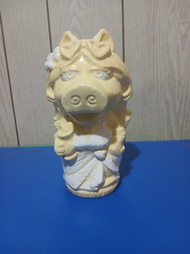 Geeki Tikis The Muppets Miss Piggy Kubek ceramiczny 16 uncji - Zdjęcie 1 z 7