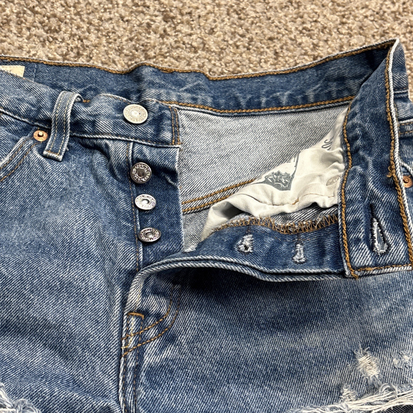 Levi's Jean Shorts Women's 501 Denim 27 Blue Cutoff Button Fly Short Distressed - View 7