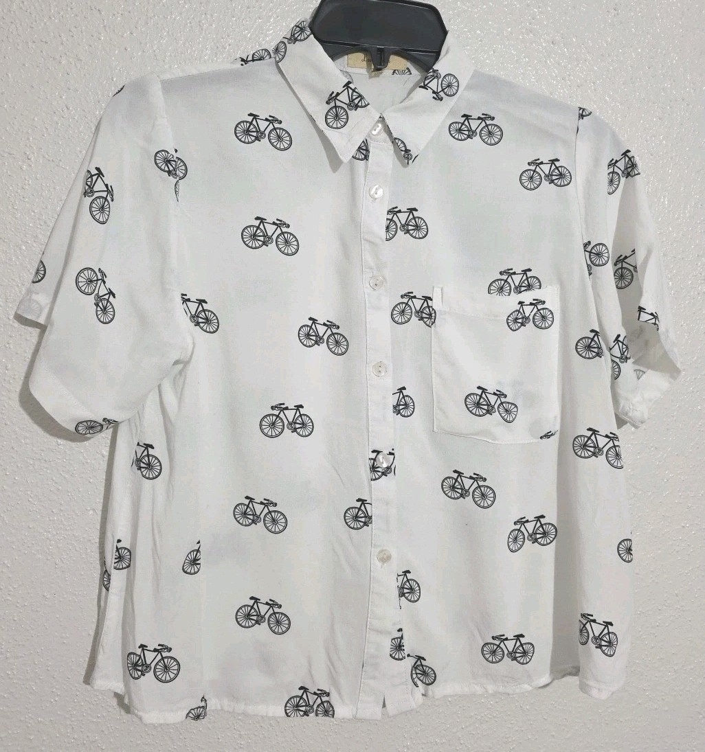 Love Notes White Button Front Cropped Blouse with… - image 1