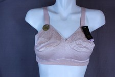 NWT Wacoal 852303 How Perfect Wireless Unlined T-Shirt Bra size 38D