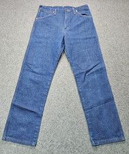 Wrangler men size 35 x 30 blue denim jeans straight leg NWOT