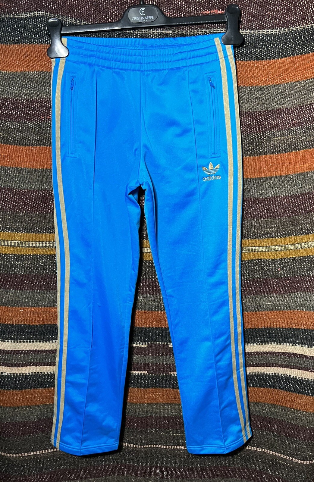 Foto 3 di 12