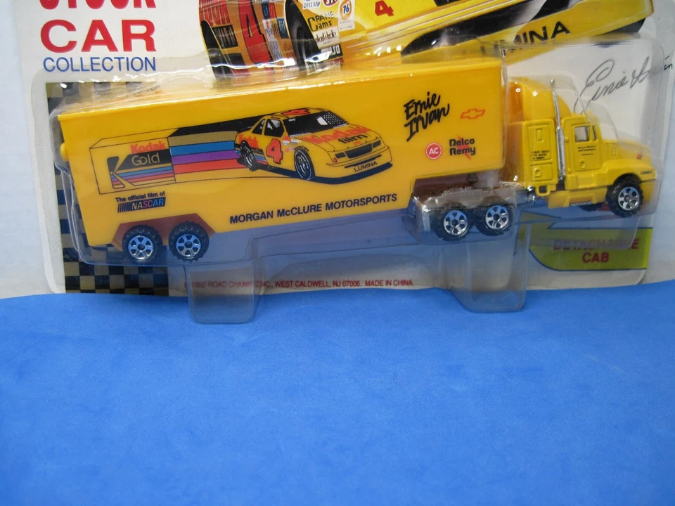 Road Champs 1:87 HO Calibre Ernie Irvan's Kodak Team Transporter Semi Foto 4 de 4