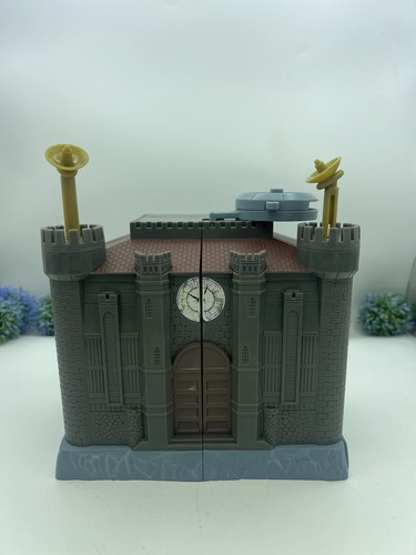 2003 Hot Wheels DC Comics Micro Batman Wayne Manor Batcave Mansion - Bild 7 von 13