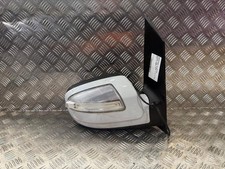 Retroviseur droit (ou coque) Mercedes VIANO