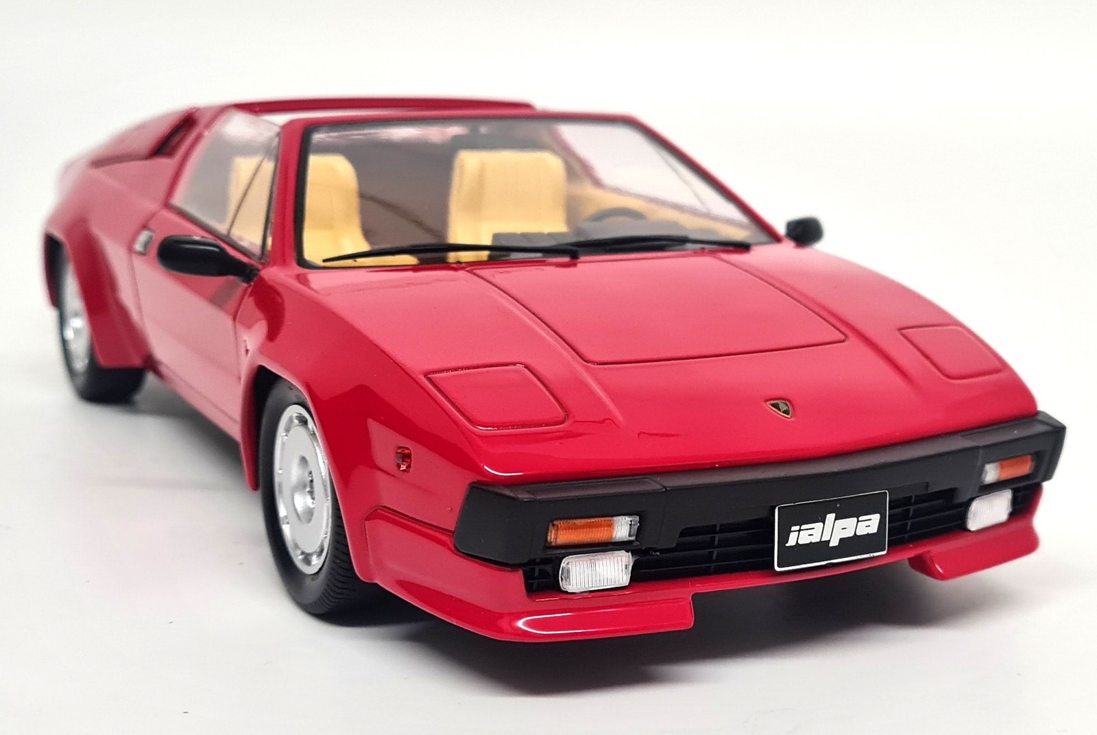 KK 1/18 - Lamborghini Jalpa 3500 1982 Red Diecast Scale Model Car