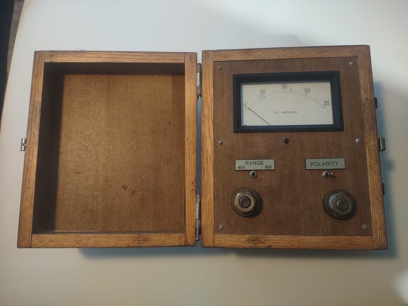 Vintage TRIPLETT PANEL VOLT METER MODEL 420-G  0-1 DC MA 152-10  T-492-P