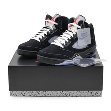  MEN   2025 Jordan 5 Black Metallic Reimagined Size US 7-12
