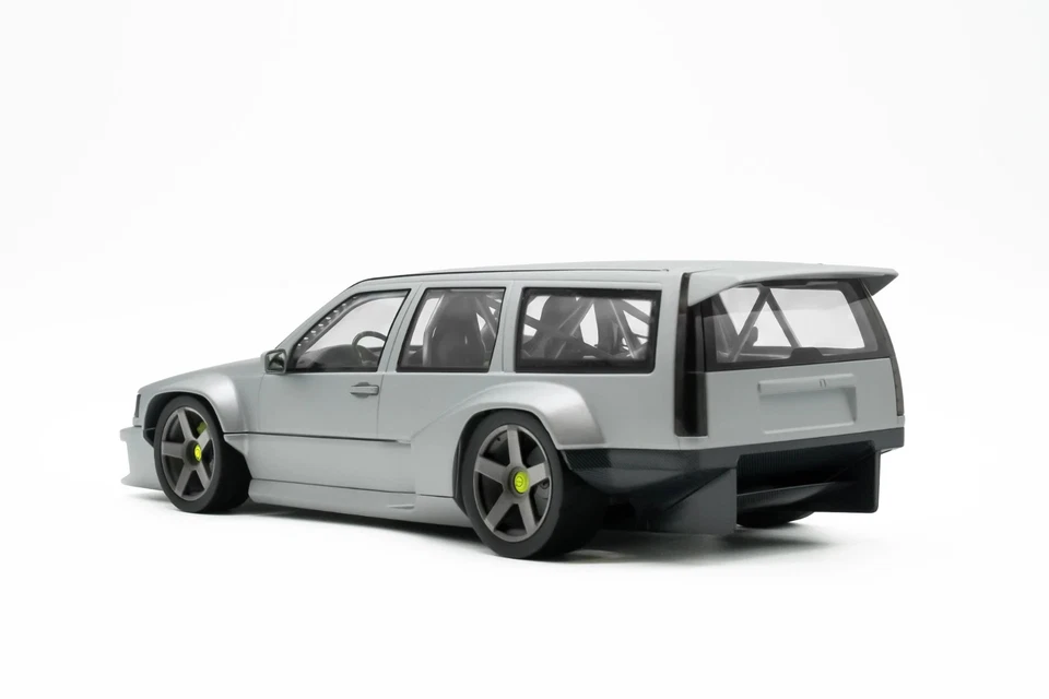 JP KRAEMO VOLTO 850 1:18 Modellauto – NEU – VORBESTELLUNG – Lieferung - Bild 3 von 4