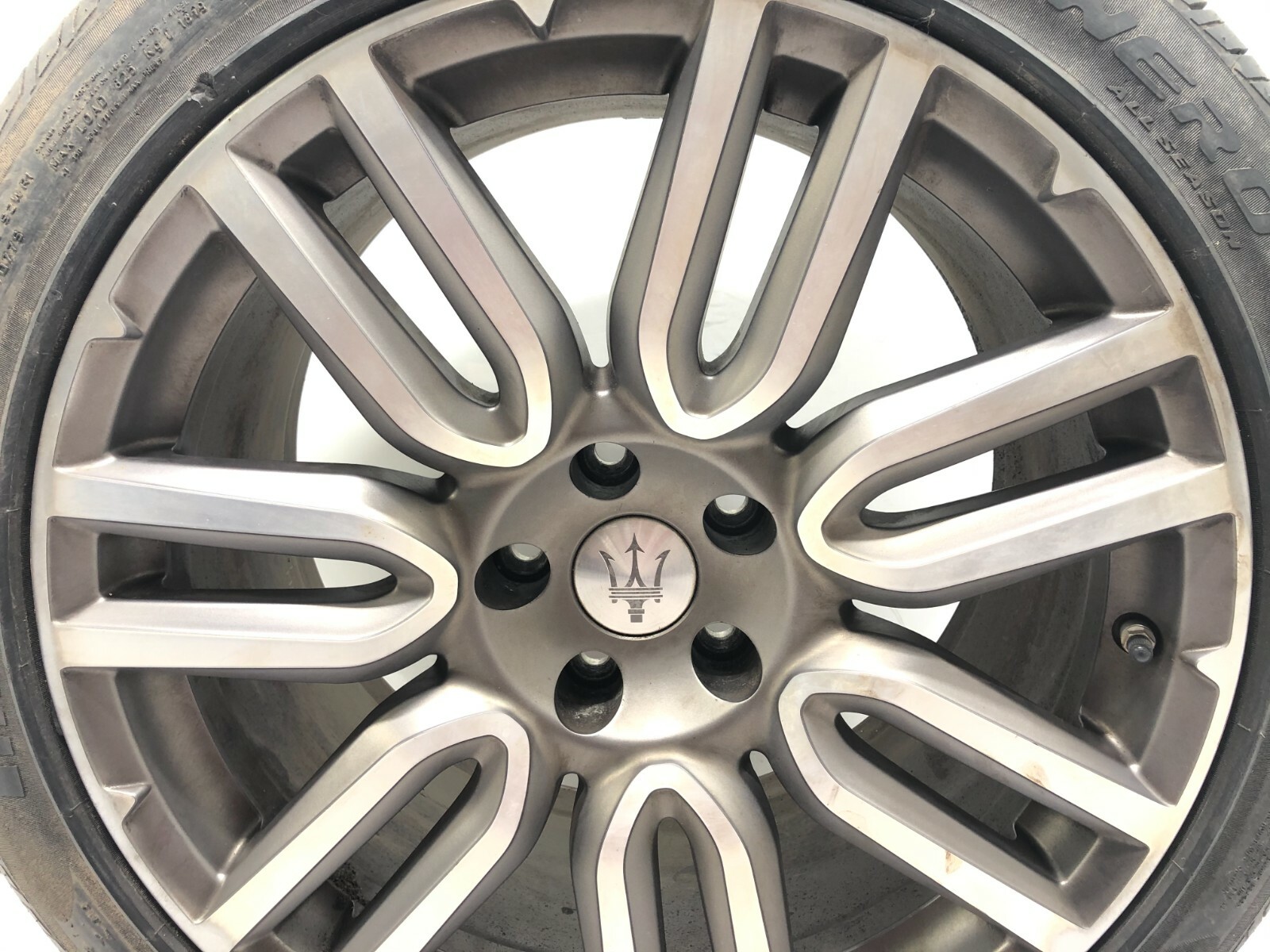 2014-2019 MASERATI GHIBLI S 19x10 REAR WHEEL RIM 10Jx19H2 OEM.