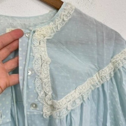 Vintage Engel Babizon babyblau zarter Schweizer Punkte Spitze Bettmantel Nachthemd Pinup - Bild 3 von 6
