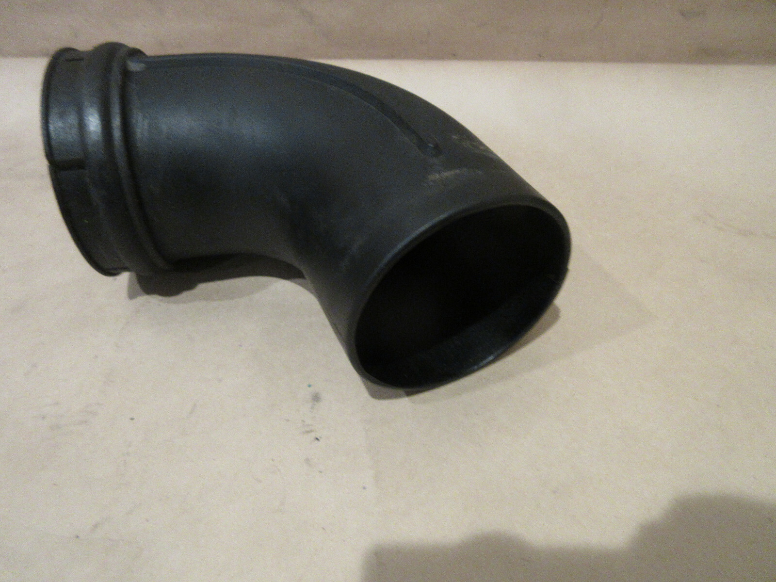 Ferrari 355 - RH Air Delivery Tube # 168684