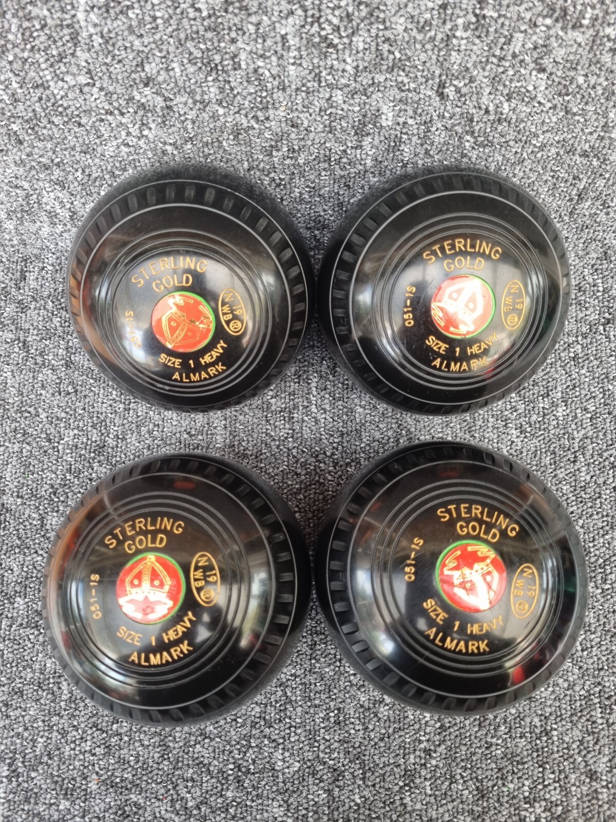 4 x Almark Sterling Gold Lawn Bowls Size 1 Heavy WB19 eBay