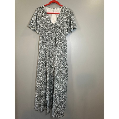 NWT- Green floral Maxi Short sleeve Dress, wrap v neck Summer- Large