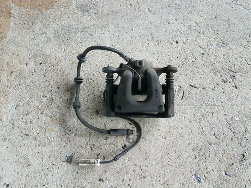 BMW 1er E81 E87 E88 Bremssattel mit Bremsträger vorne links 54/22 6774681