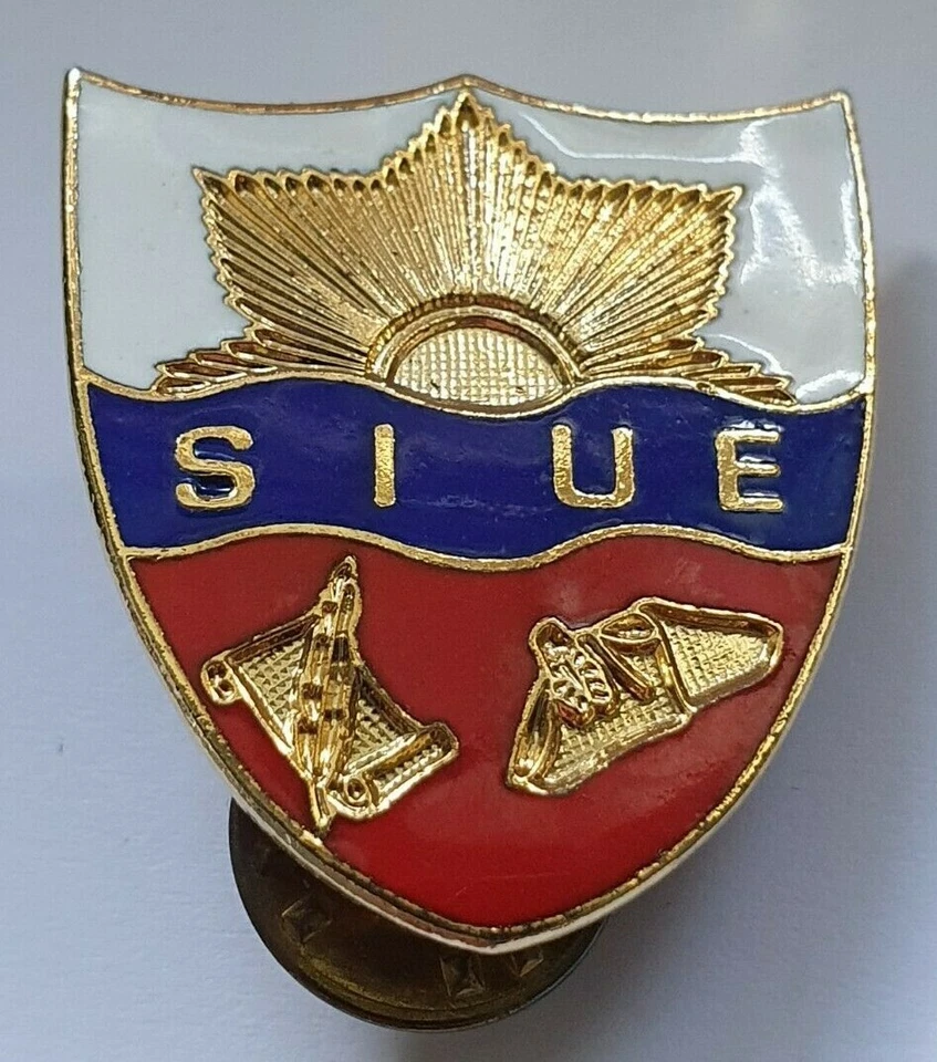 Southern illinois university pin Badge - Edwardsville United States  - Image 2 of 3