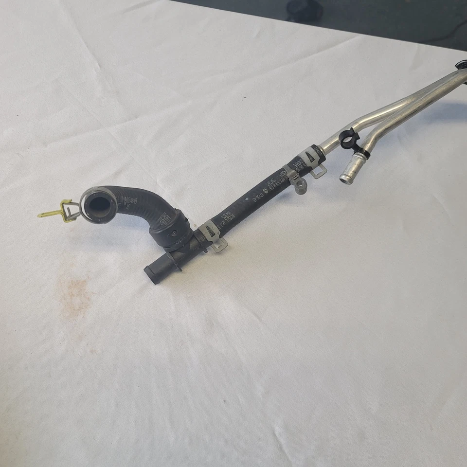 Jeep Wrangler JKU/JK Molded Heater Hose Kit Mopar 05058437AK OEM - Image 3 of 4