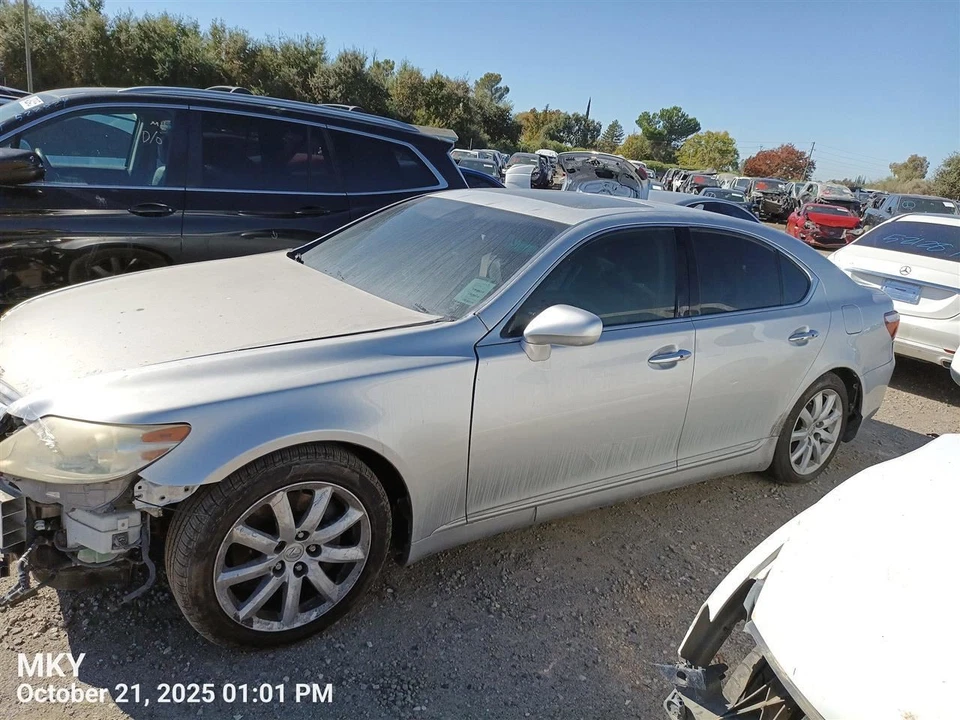 FUEL INJECTORS SET 2320938030 2007-2009 LEXUS LS460 Foto 2 de 4