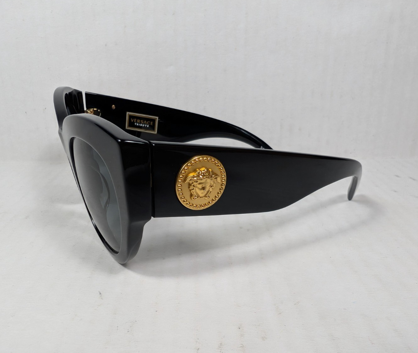 Authentic Versace Sunglasses MISSING SCREW READ I… - image 2