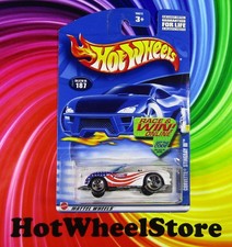 2002 Hot Wheels Red/White/Blue CORVETTE STINGRAY III Card #187 HW55-031726