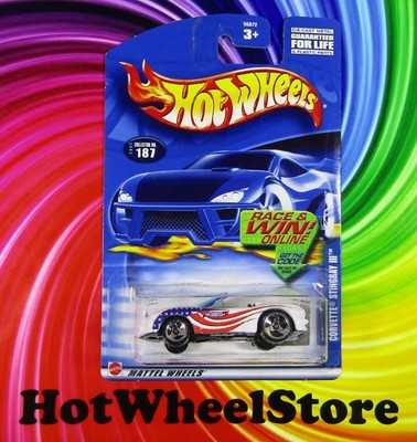 2002  Hot Wheels  Red/White/Blue   CORVETTE STINGRAY III  Card #187  HW55-031726