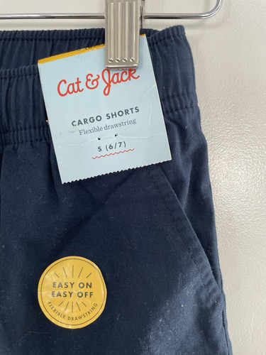 Cat & Jack Kinder Jungen einfarbig marineblau 100 % Baumwolle verstellbare Taille Cargoshorts S 6/7 - Bild 2 von 5