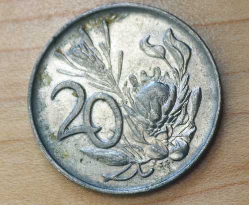 1972 South Africa 20 Cents Protea Flower - Picture 9 of 10