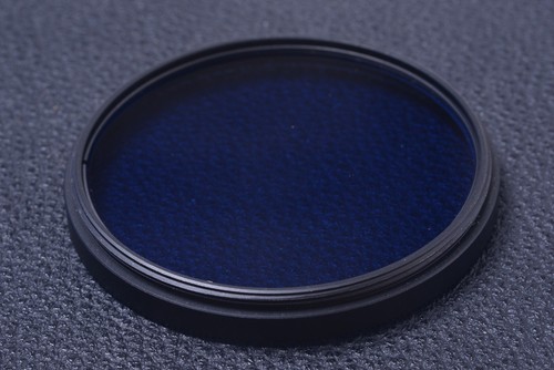✅ NIKON BLUE B12 52MM FILTER GENUINE LENS OR CAMERA SCREW IN W/ KEEPER 39-2 - Picture 2 of 2