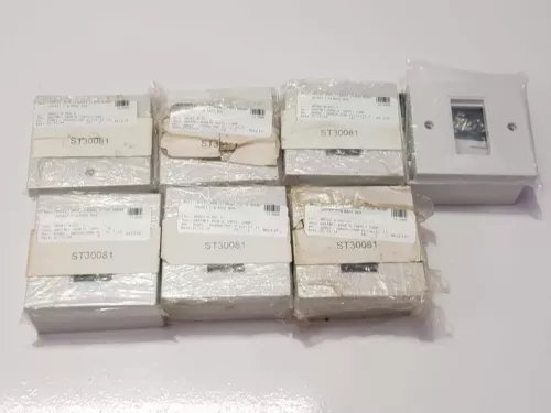 OMEGA ST30081 FLUSH MOUNT SOCKET C/W BASE BOX OUTLET - LOT OF 7