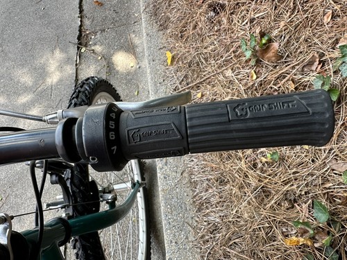 Novara Aspen REI Mountain Bike 16.5” Frame Size Shimano Group Set - Picture 9 of 17