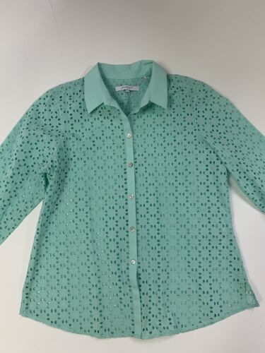Foxcroft Ava Geo-Eyelet Button Up Shirt Blouse Cutout Sea Glass Blue Size 12 - Picture 2 of 8
