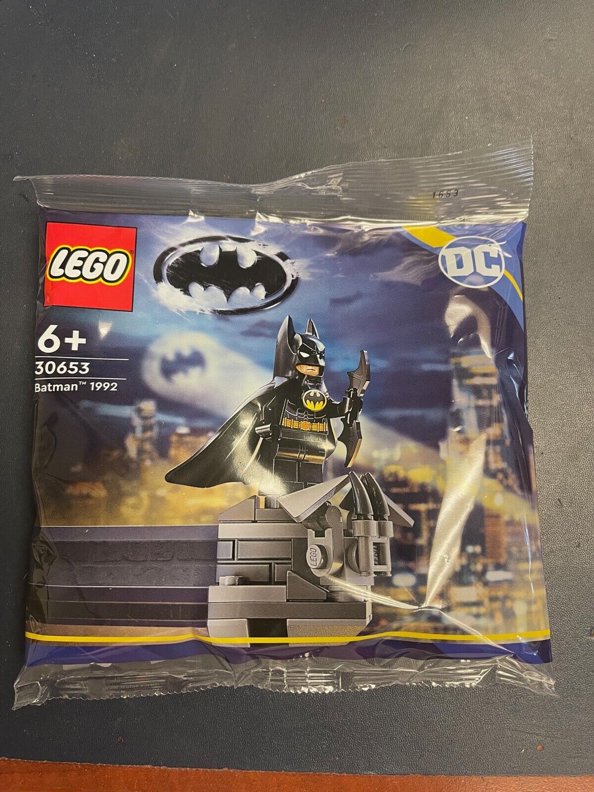 *NEW* LEGO Polybag  DC Super Heroes Batman 1992 (#30653) Factory Sealed!