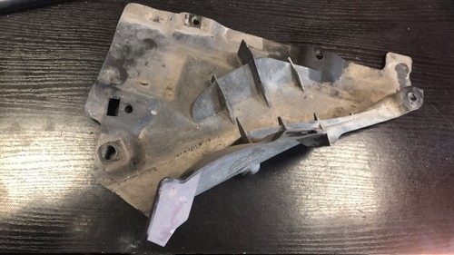 BMW 3 E90 E91 2009 Rad vorne links Bug Kotflügel 7159189