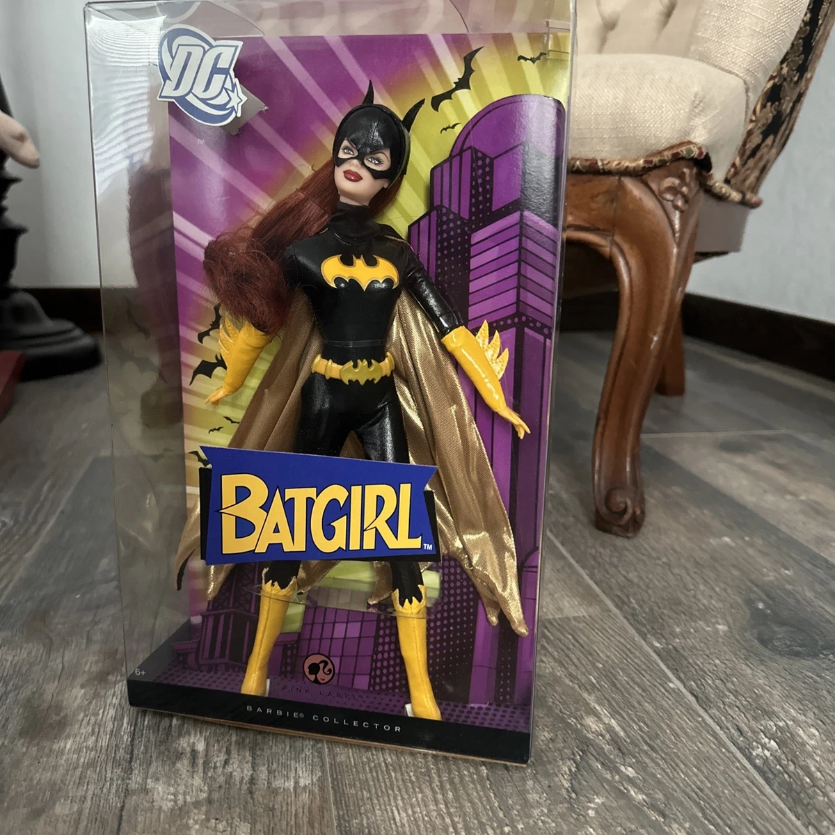 Barbie collector BATGIRL DCコミックス　バットガール Barbie collector BATGIRL DCコミックス バットガール Amazon.com