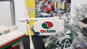 LEGO Creator Expert: Town Plan (10184) 100% Complete w/Manuals: 90% Sealed Bags