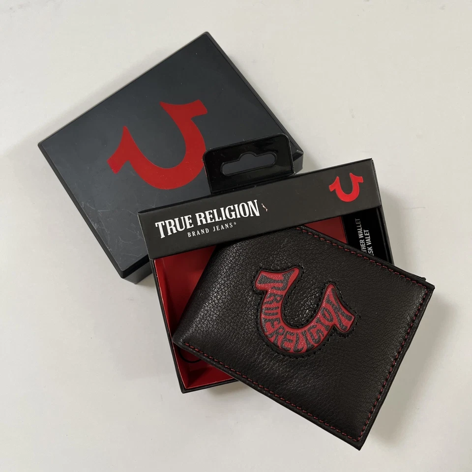 TRUE RELIGION Cartera Plegable Cuero Negro Logo Rojo En Caja RFID Regalo para Hombres Nueva con Etiquetas Foto 2 de 4
