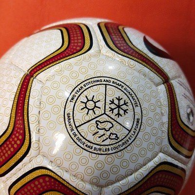 NIKE UEFA CHAMPIONS LEAGUE 2005 GEO MERLIN FIFA APPROVED OFFICIAL
