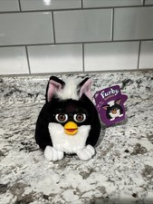 Vintage 1999 Furby Buddies "No Hungry" Bean Bag Plush - NWT