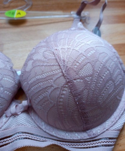 Ladies push up Bras 34A Brand new. - Picture 2 of 3