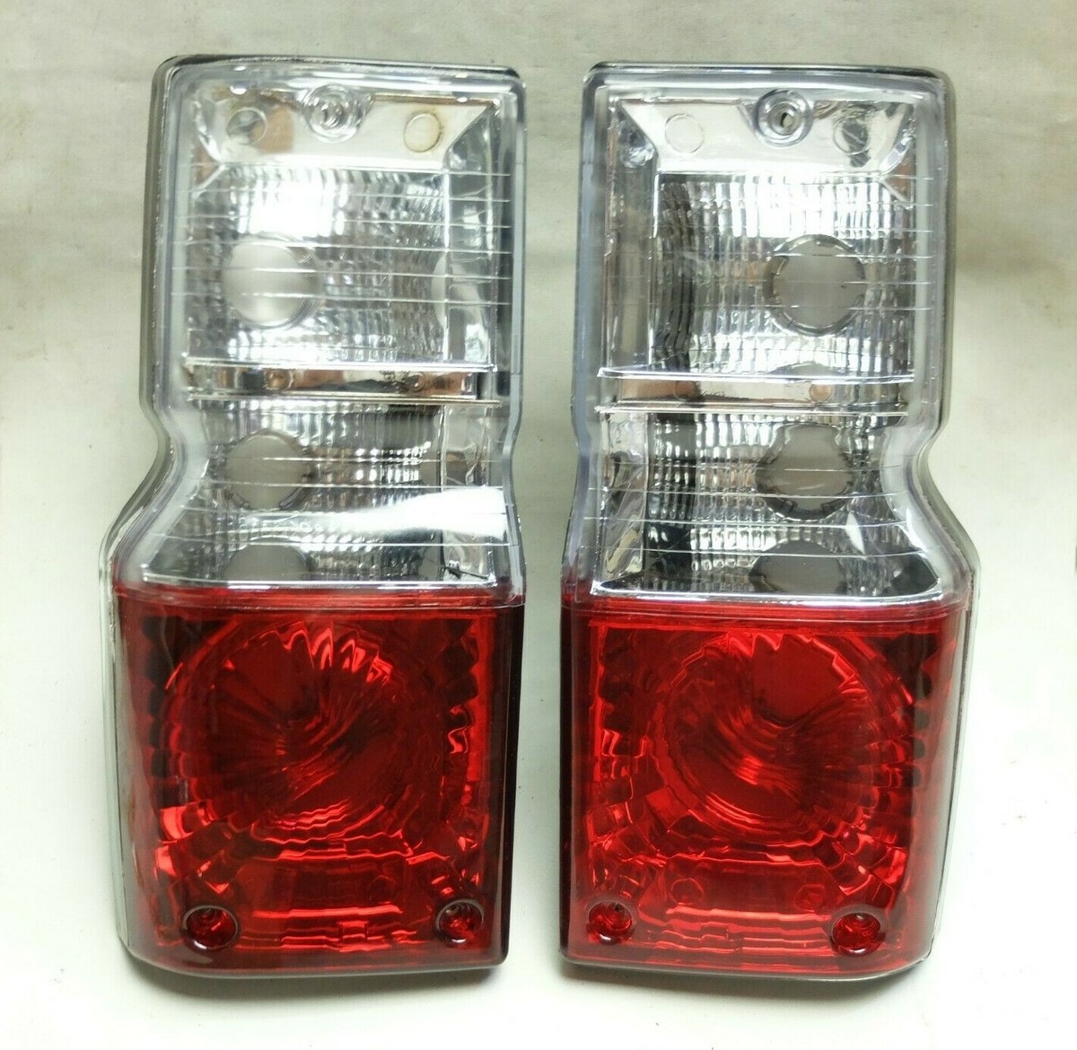 DAIHATSU ROCKY FEROZA BLIZZARD TURN SIGNAL LAMP TAIL LIGHT Crystal