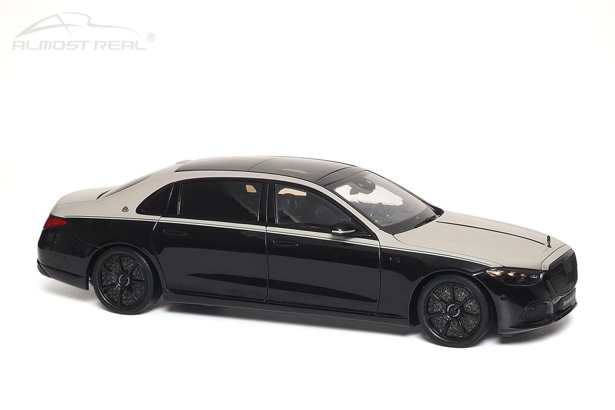 Mercedes-Maybach S-Class Night Series - 2023 - Mojave Silver