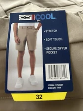 32 Degrees Cool Performance Tech Shorts. Size 32, Tan, Stretch, Zipper Pocket. ￼
