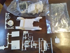 Barris Ala Kart Body Cab, Bed, Interior, Fenders, Glass - AMT 1/25 - Parts