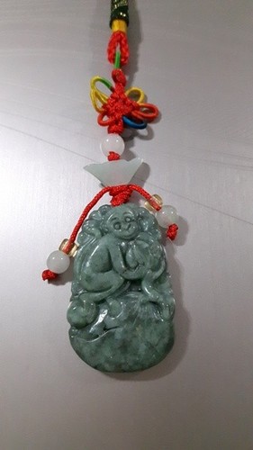 Feng Shui Monkey Crafted Green Jade Hanging Intelligence and Strategy - Picture 3 of 6